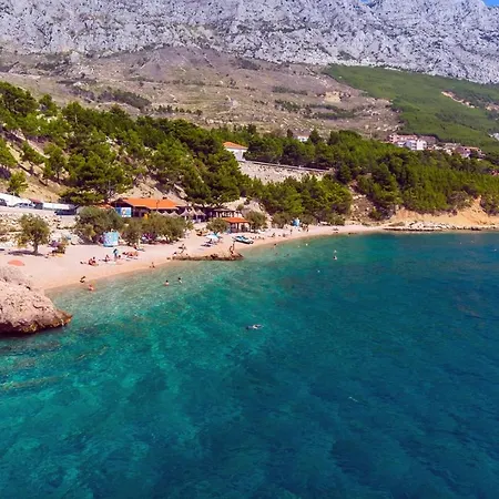 Villa Seaview Marila With A Private Pool With Hydromassage, 3 En Bedrooms, 1km From Lokva Rogoznica
