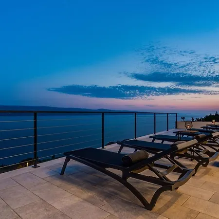 Villa Seaview Marila With A Private Pool With Hydromassage, 3 En Bedrooms, 1km From *